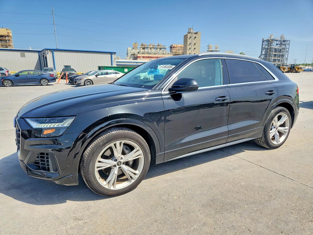 2023 AUDI Q8