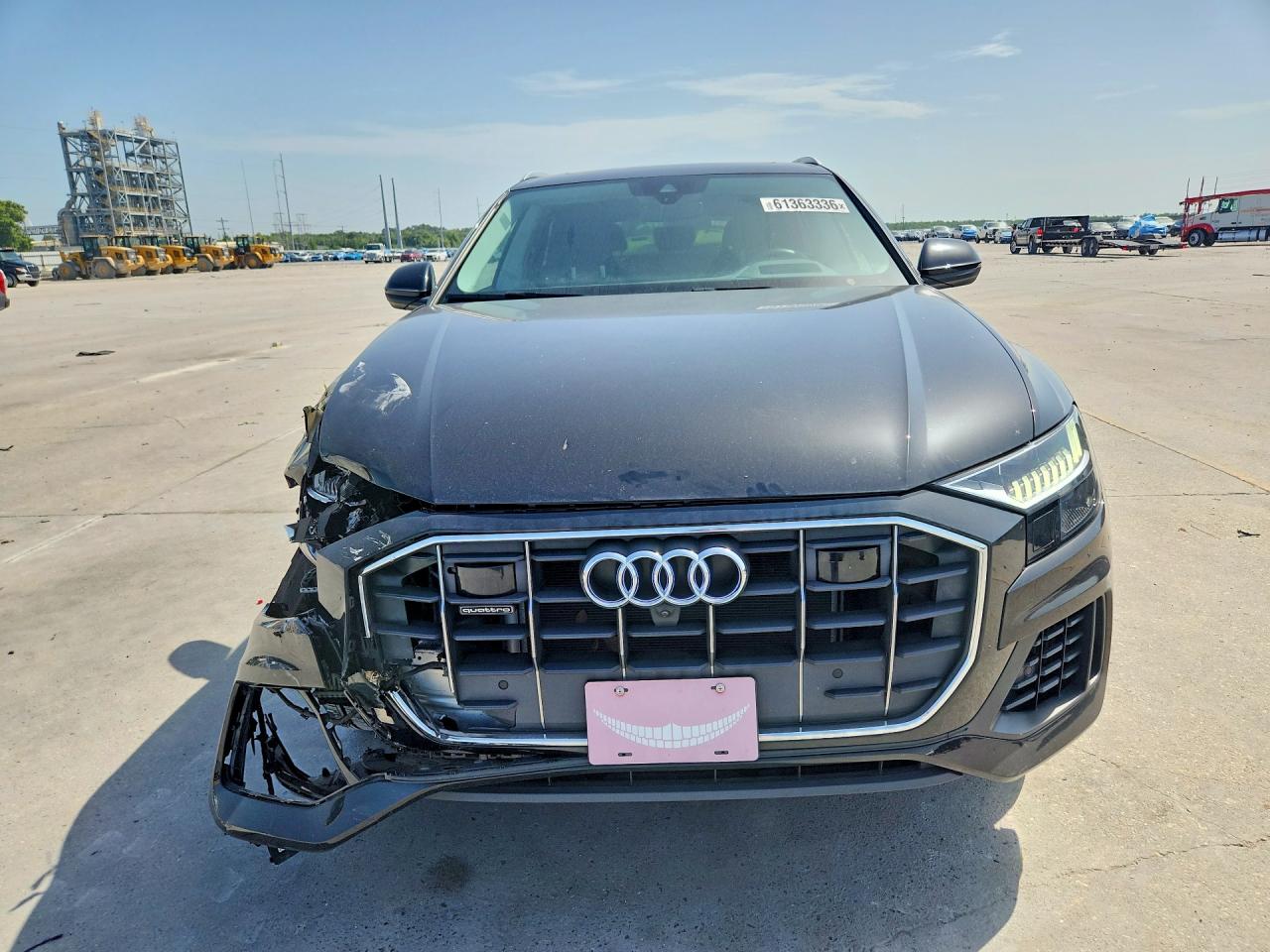 2023 AUDI Q8