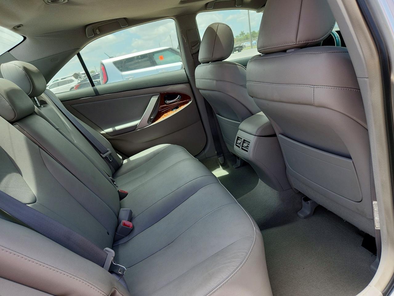 2009 TOYOTA CAMRY