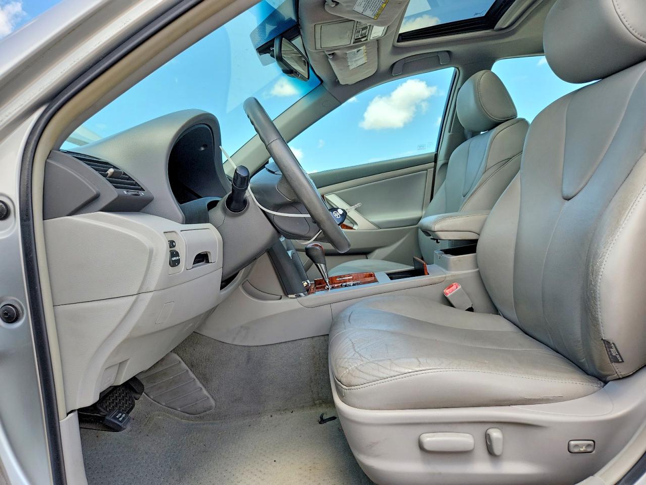 2009 TOYOTA CAMRY