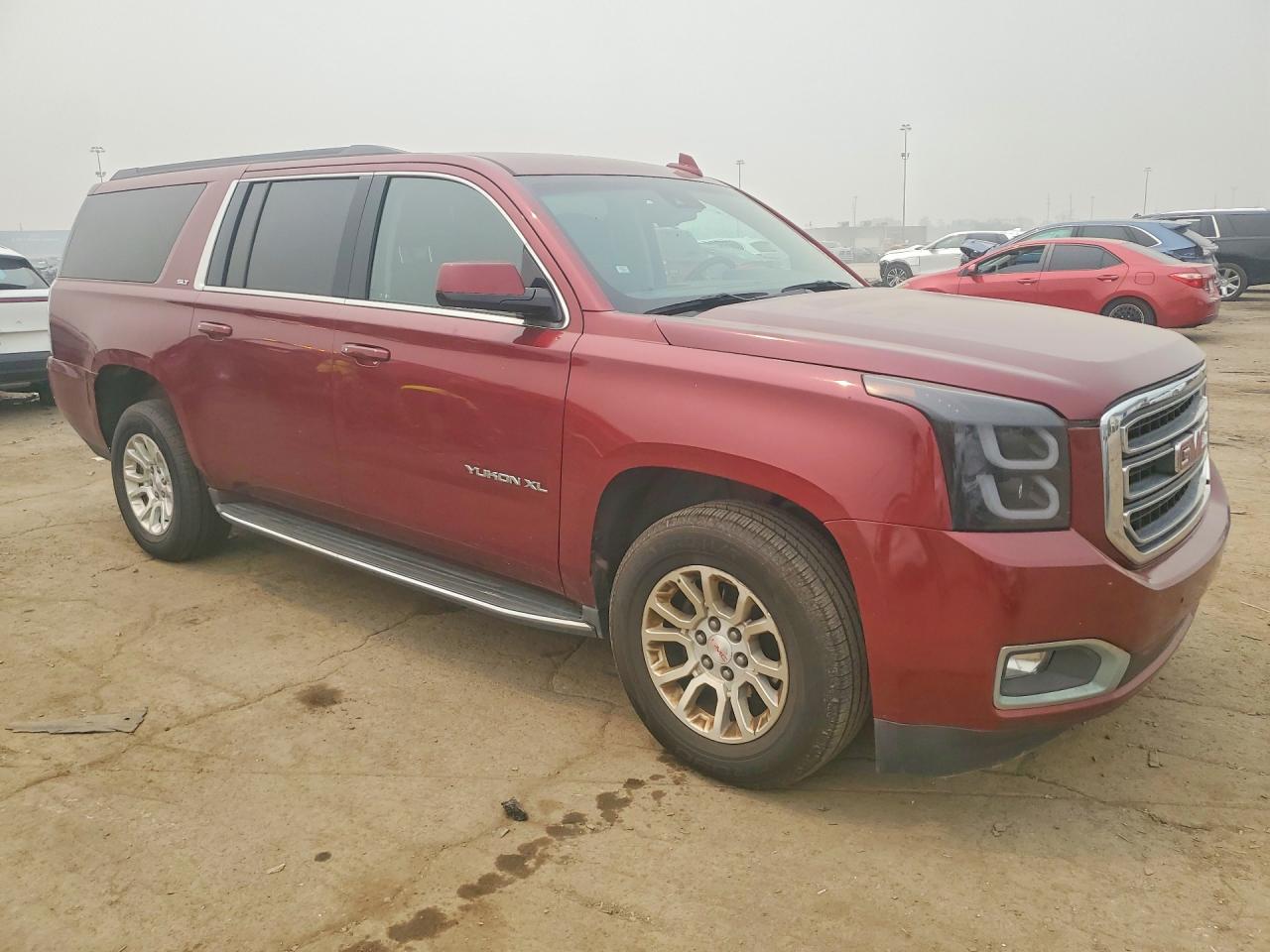 2016 GMC YUKON