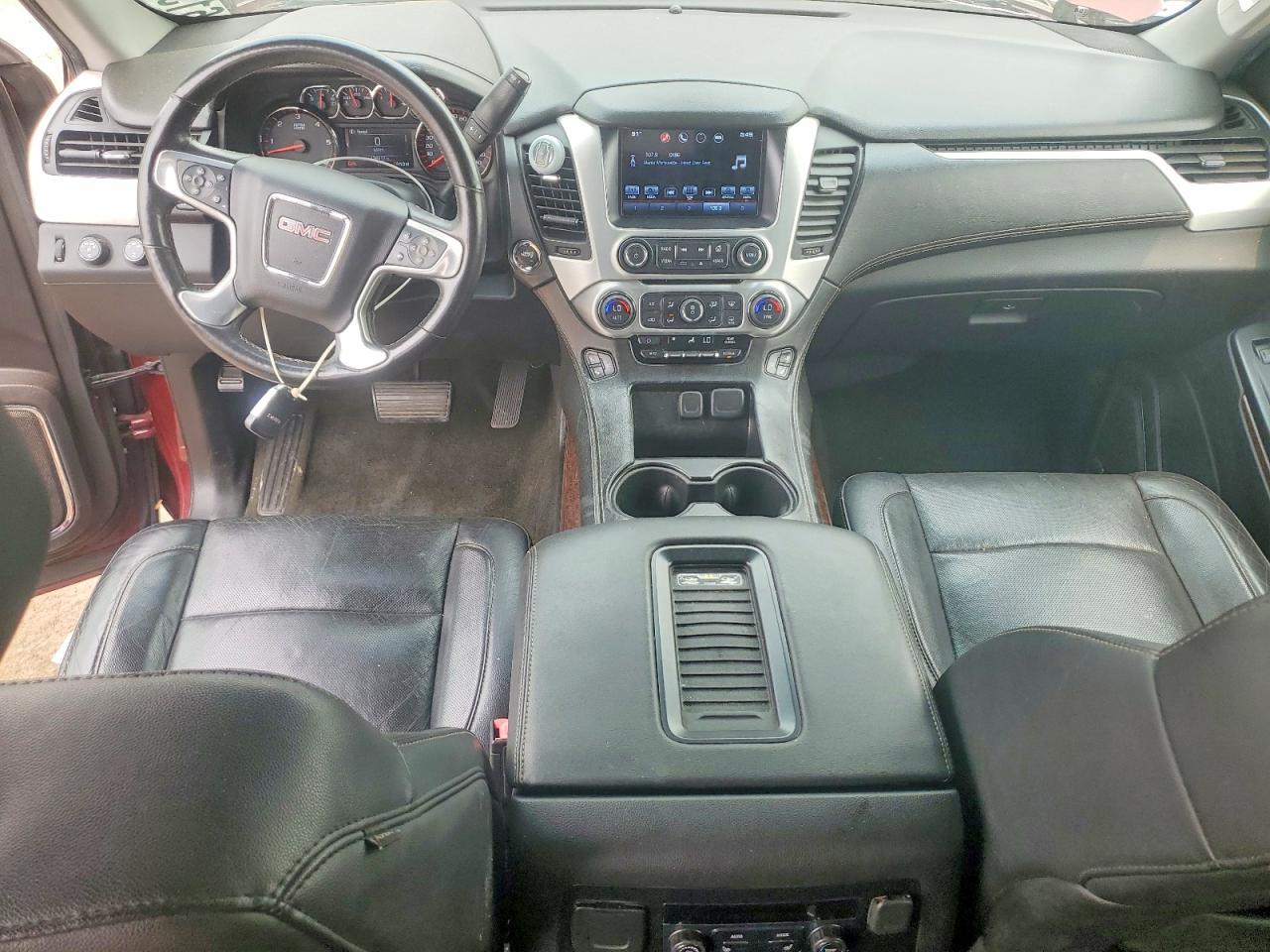 2016 GMC YUKON