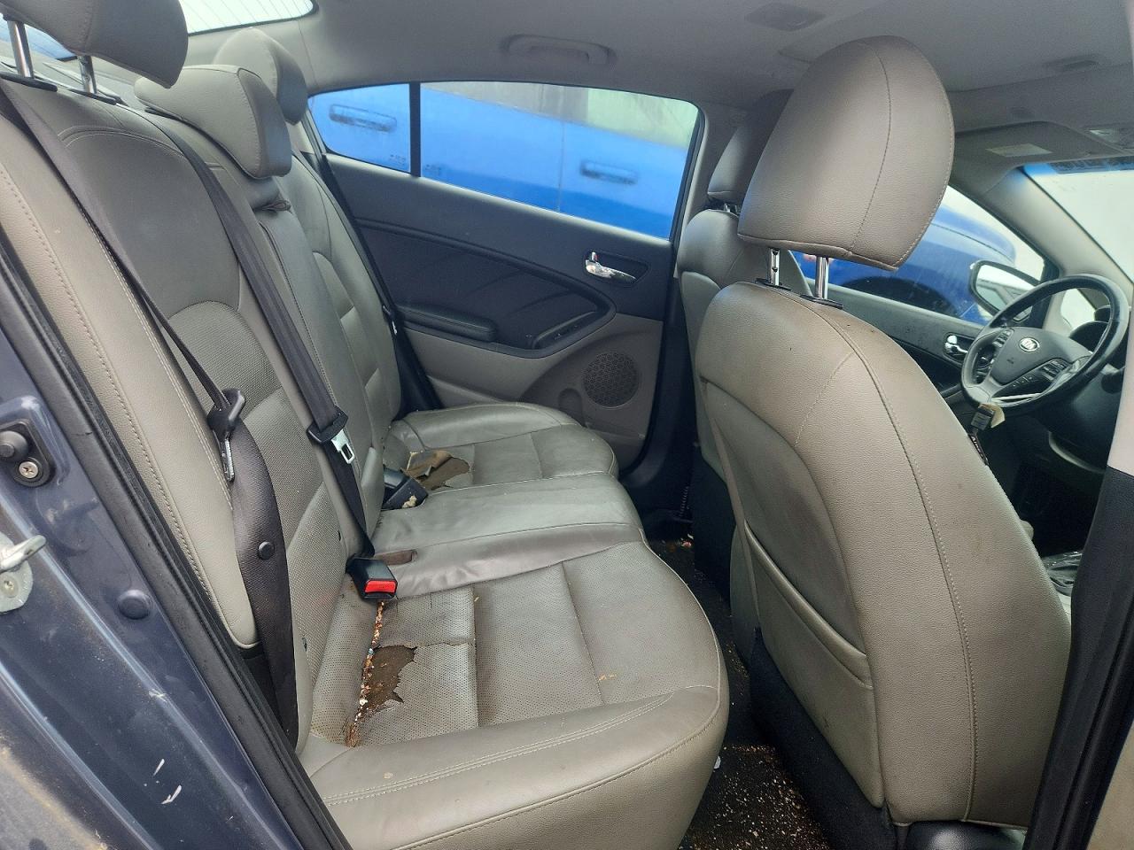 2015 KIA FORTE