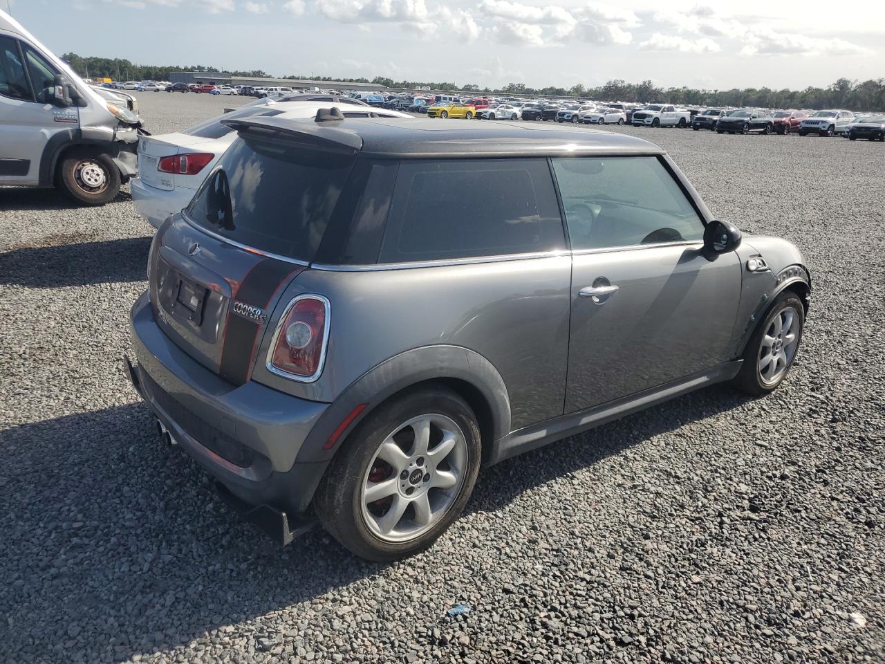 2009 MINI COOPER