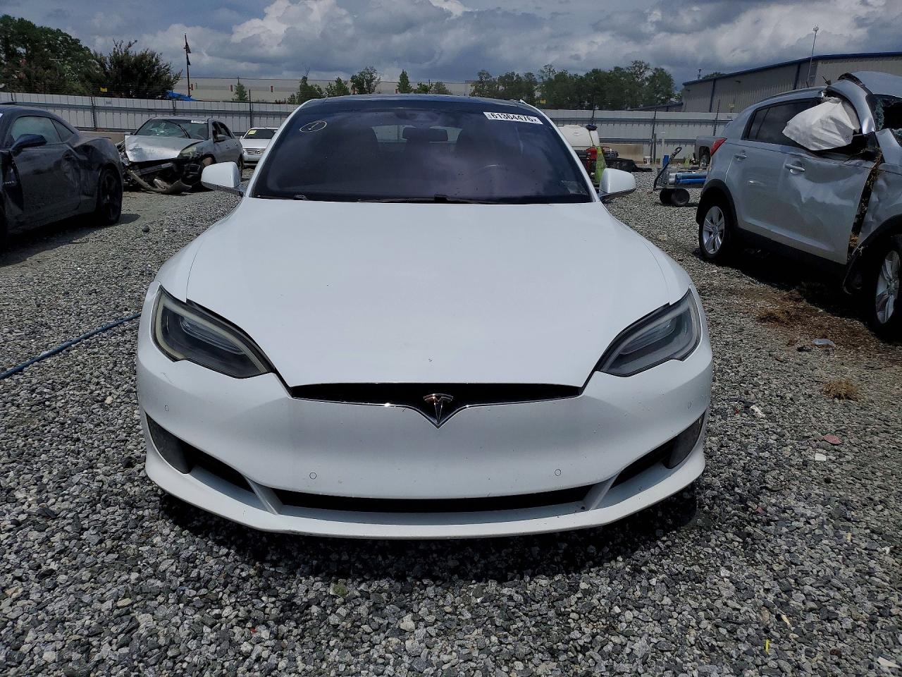 2016 TESLA MODEL S