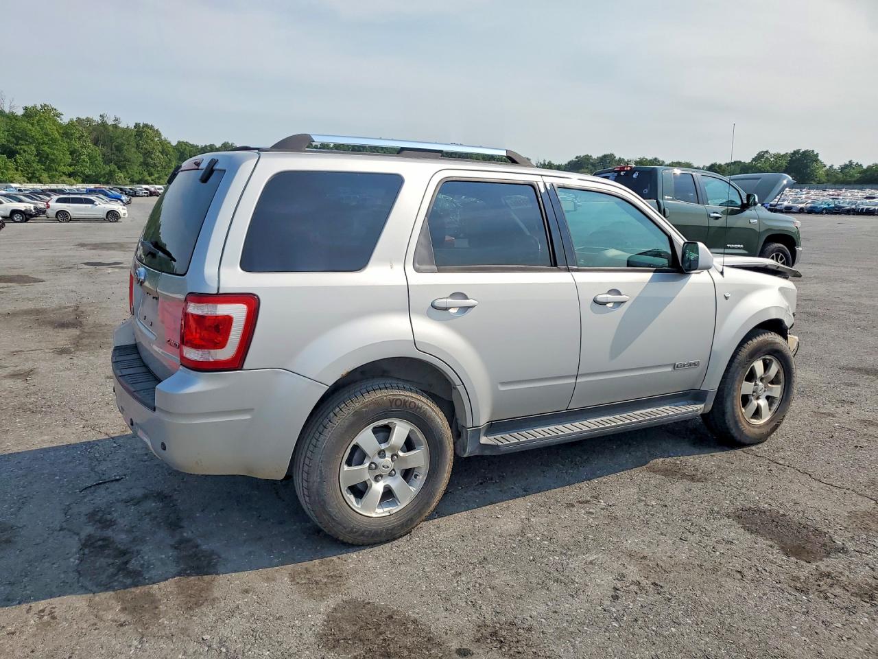 2008 FORD ESCAPE