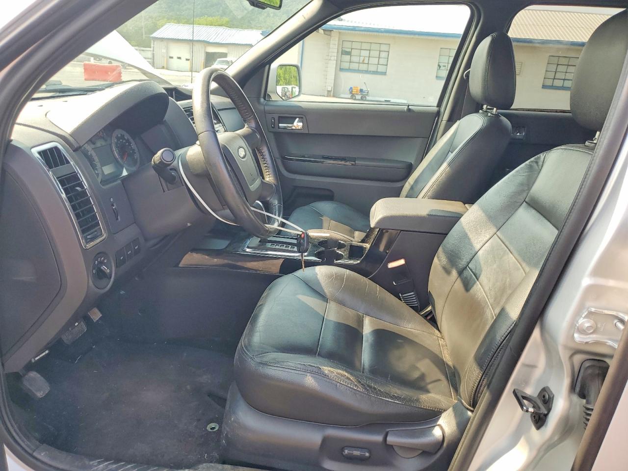 2008 FORD ESCAPE