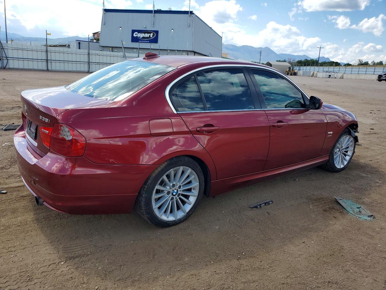 2011 BMW 3 SERIES