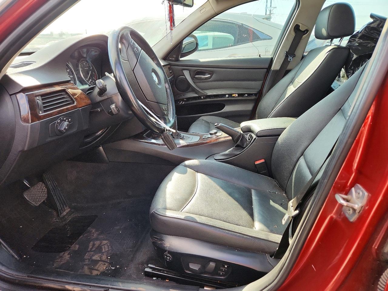 2011 BMW 3 SERIES