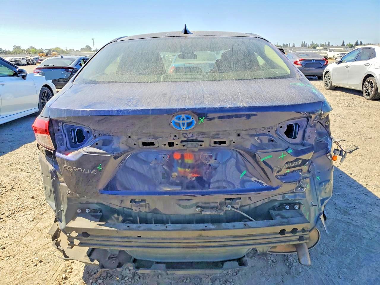 2021 TOYOTA COROLLA