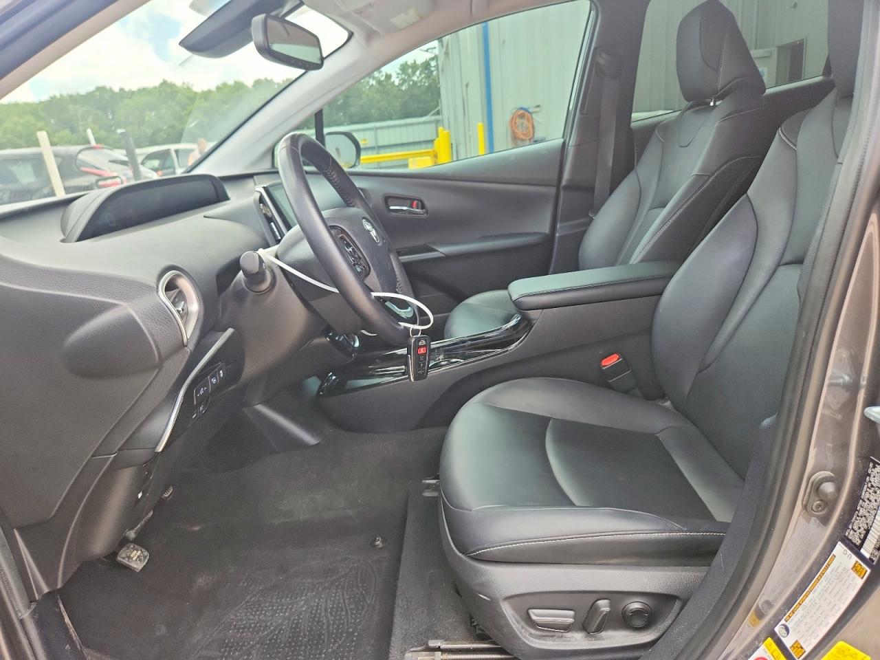 2020 TOYOTA PRIUS