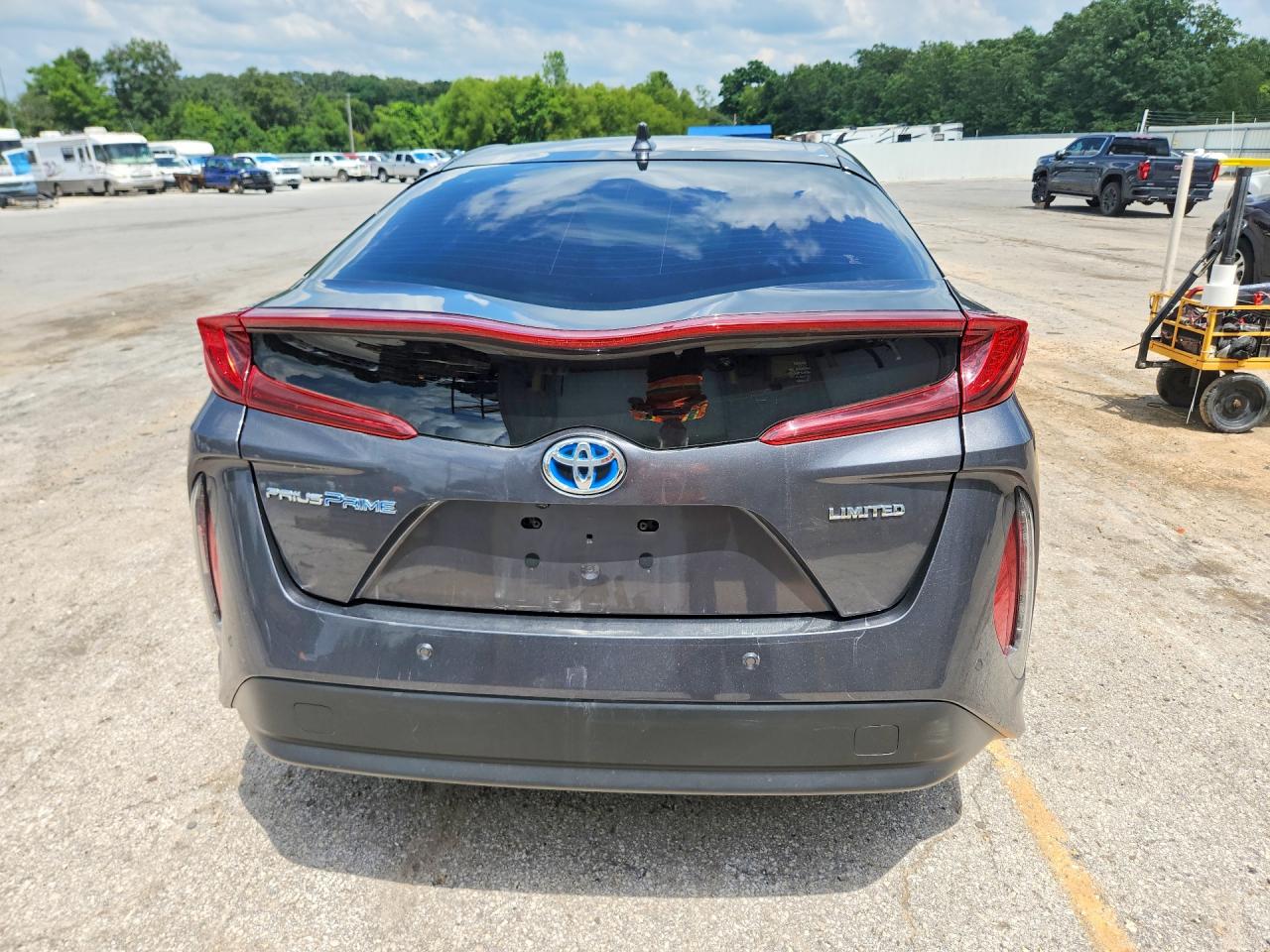 2020 TOYOTA PRIUS