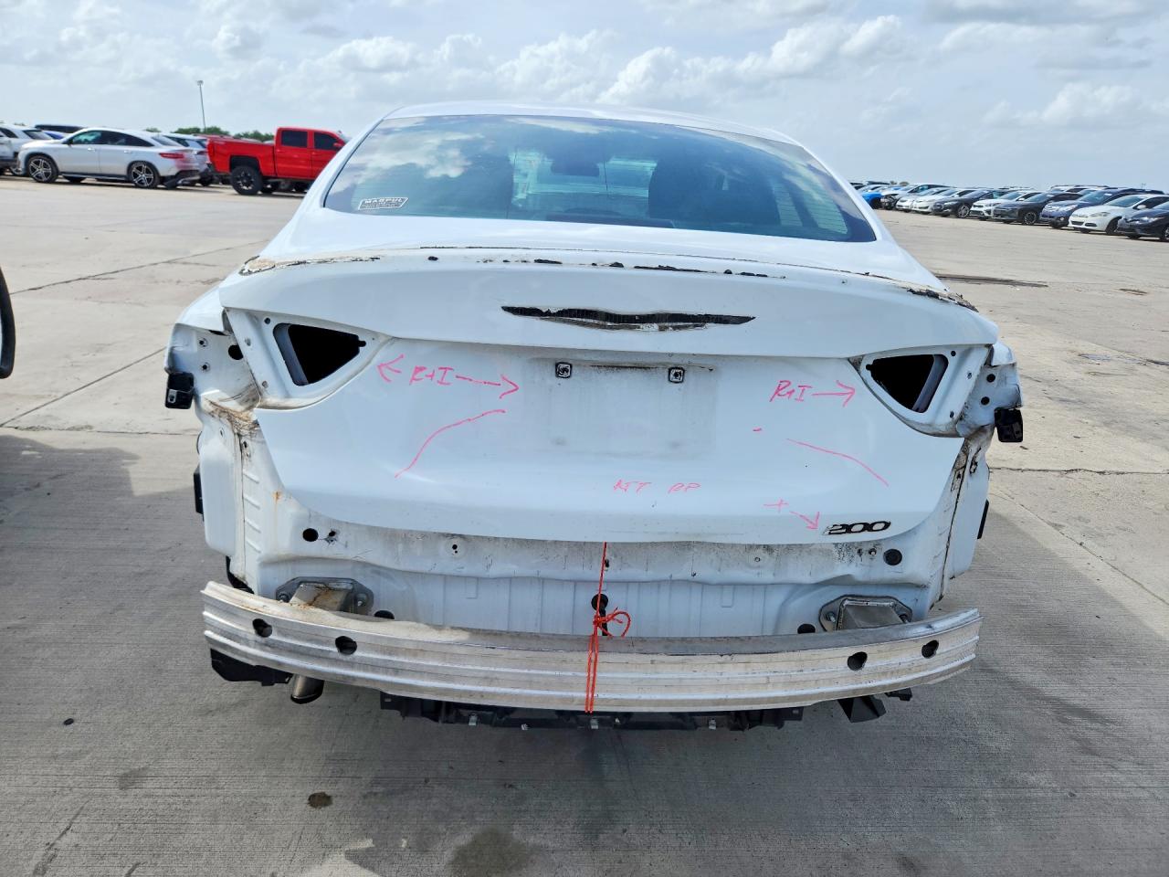 2015 CHRYSLER 200