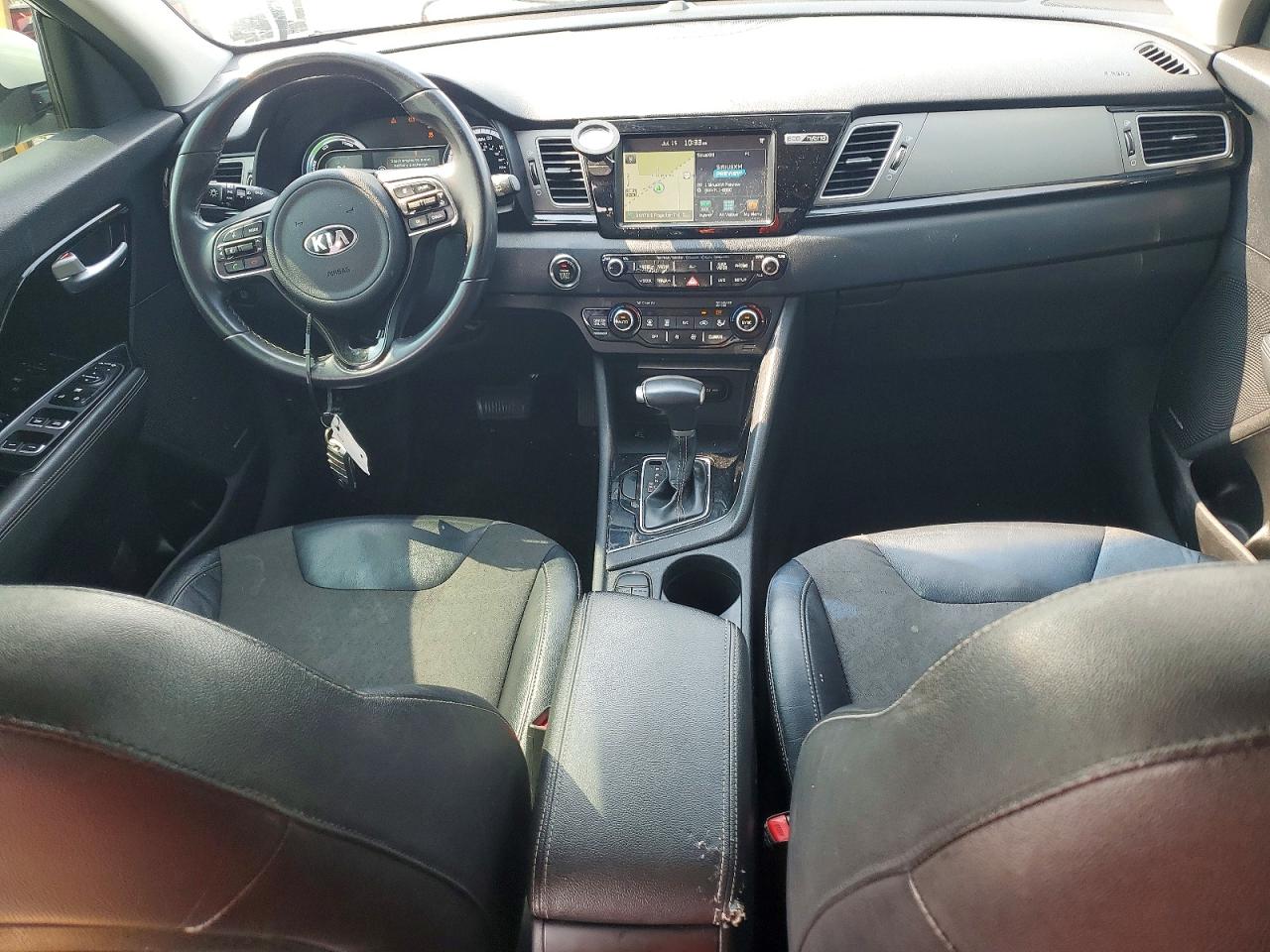 2017 KIA NIRO