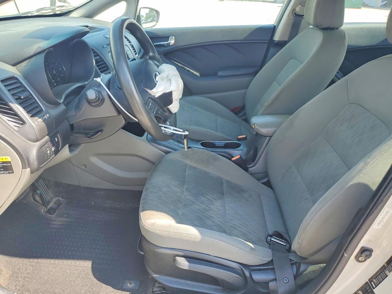 2015 KIA FORTE