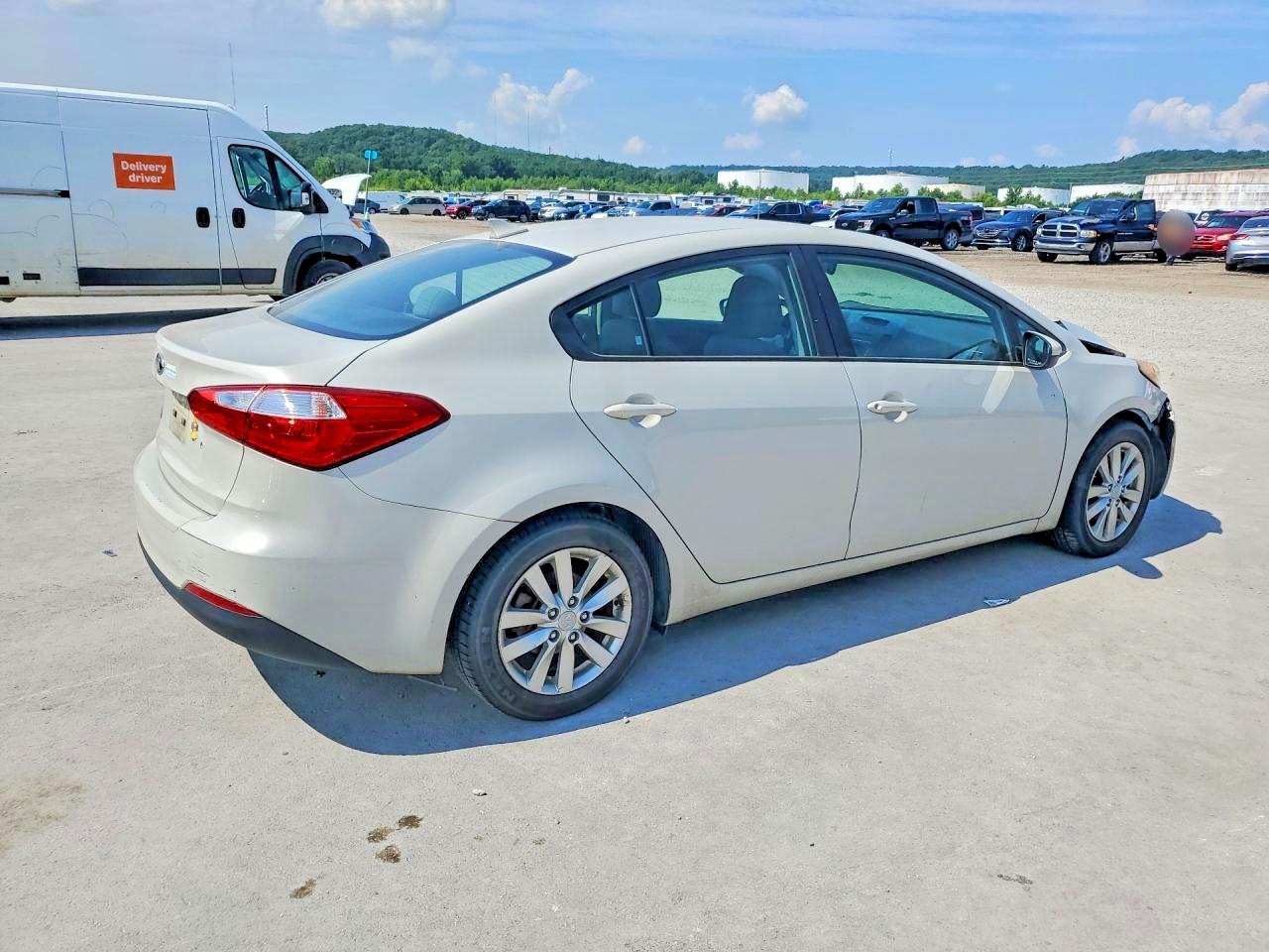 2015 KIA FORTE