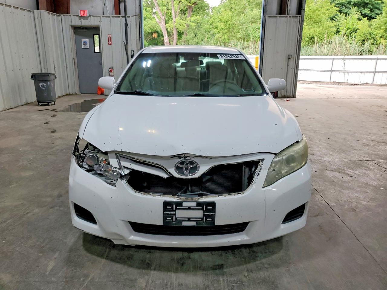 2010 TOYOTA CAMRY