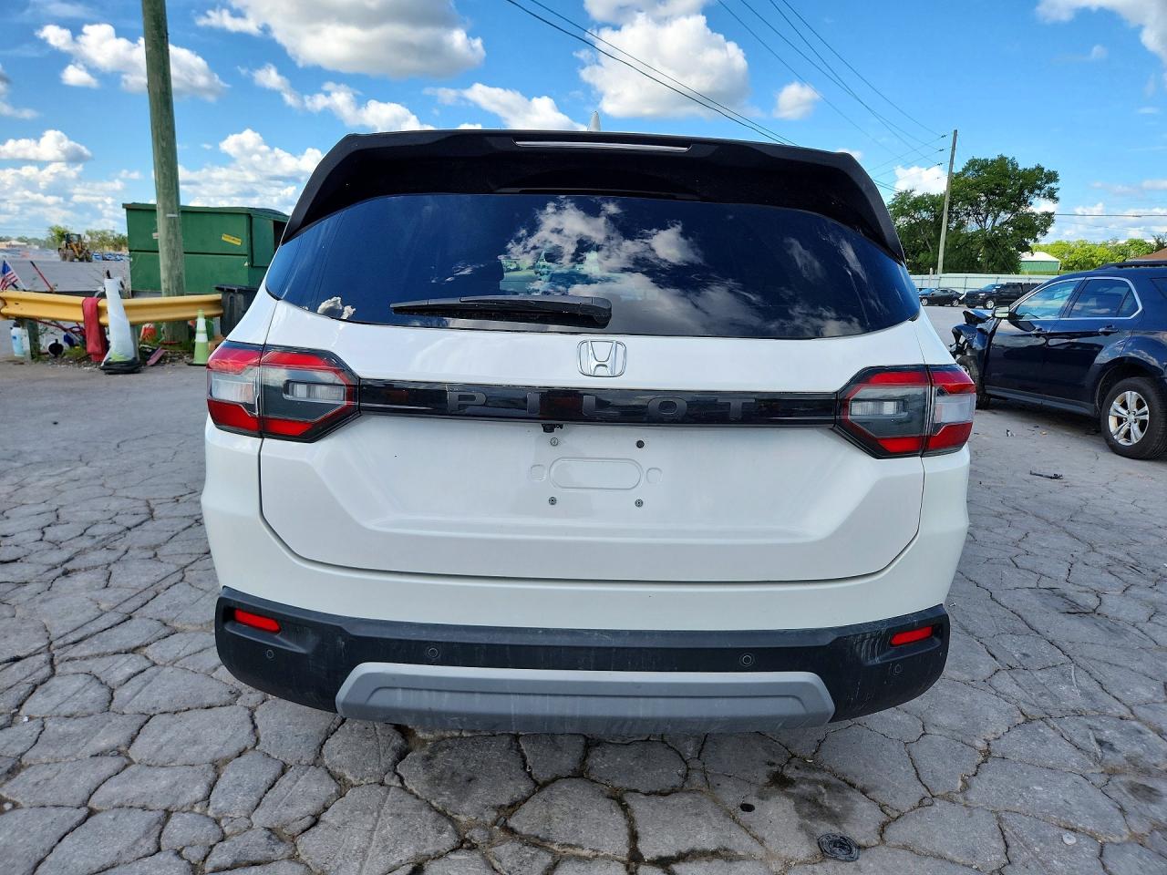 2023 HONDA PILOT