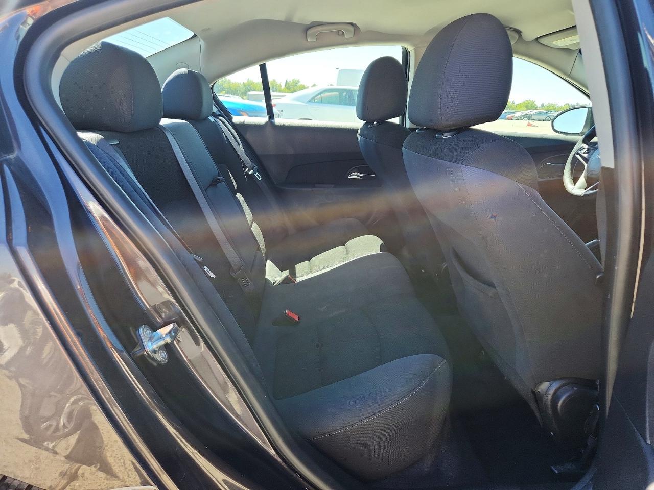 2015 CHEVROLET CRUZE