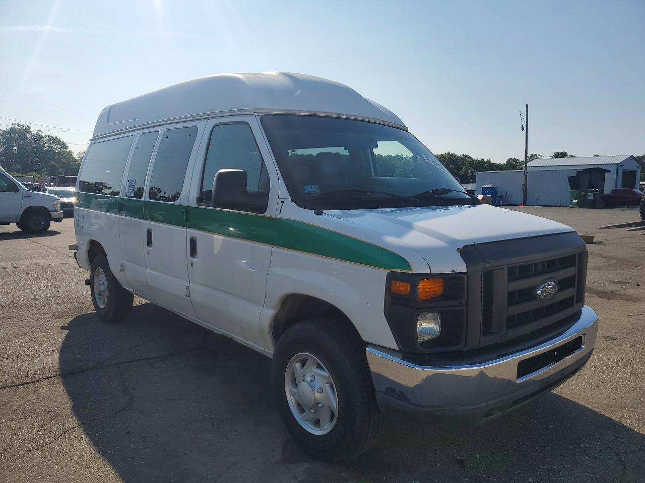 2009 FORD ECONOLINE