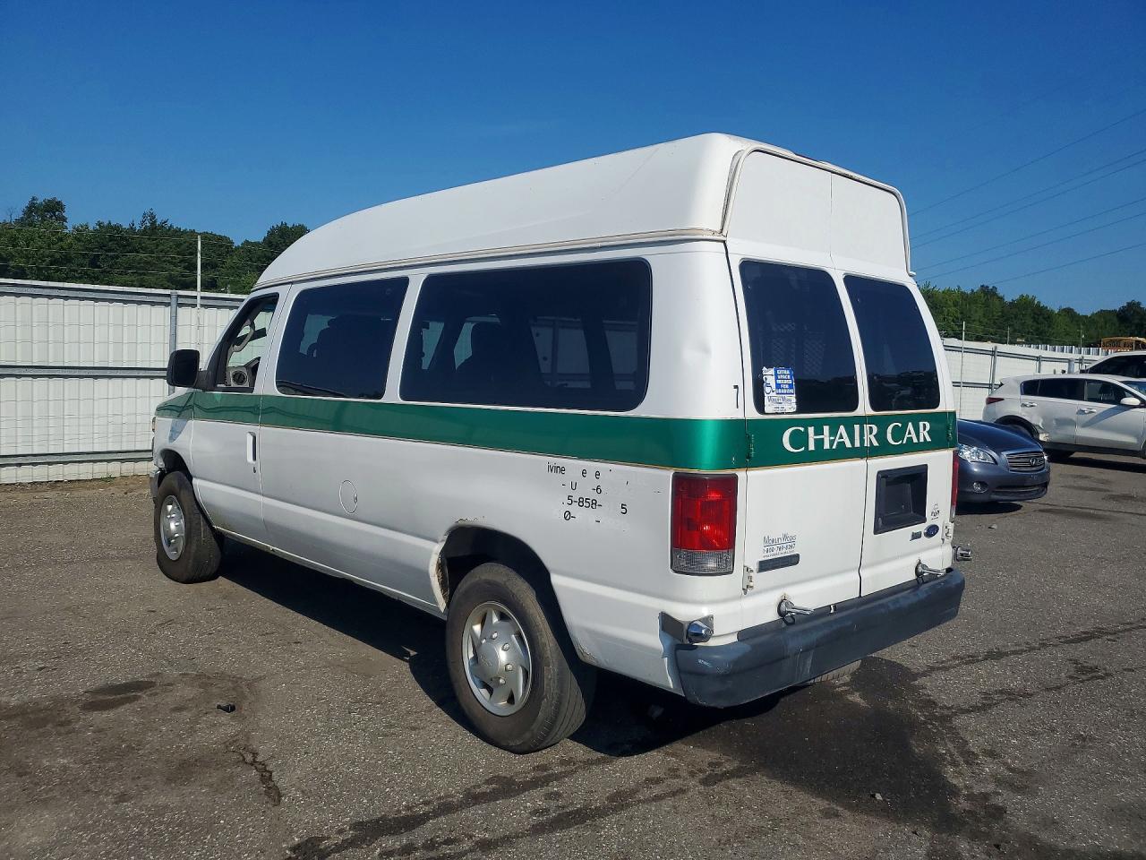 2009 FORD ECONOLINE