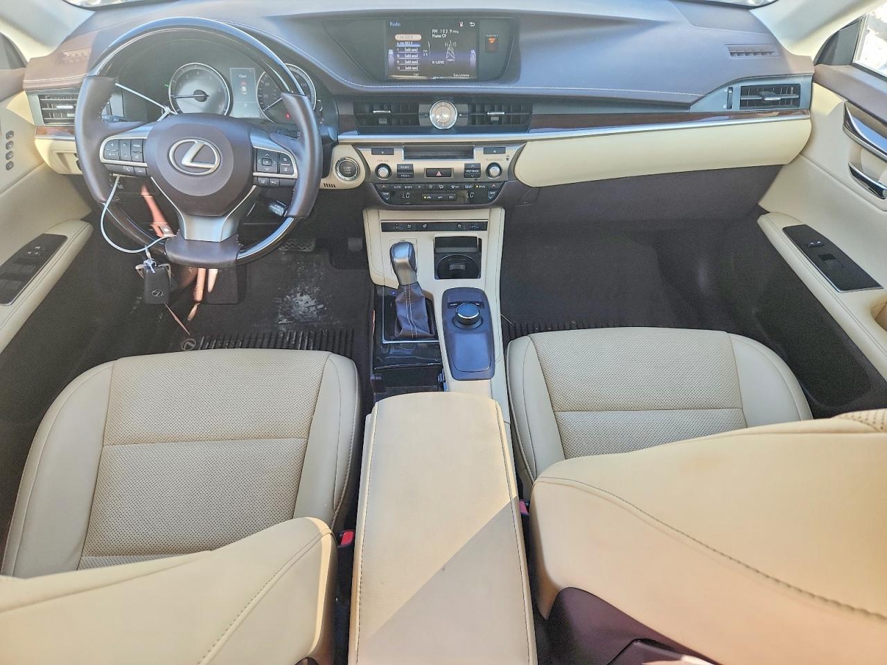 2018 LEXUS ES350