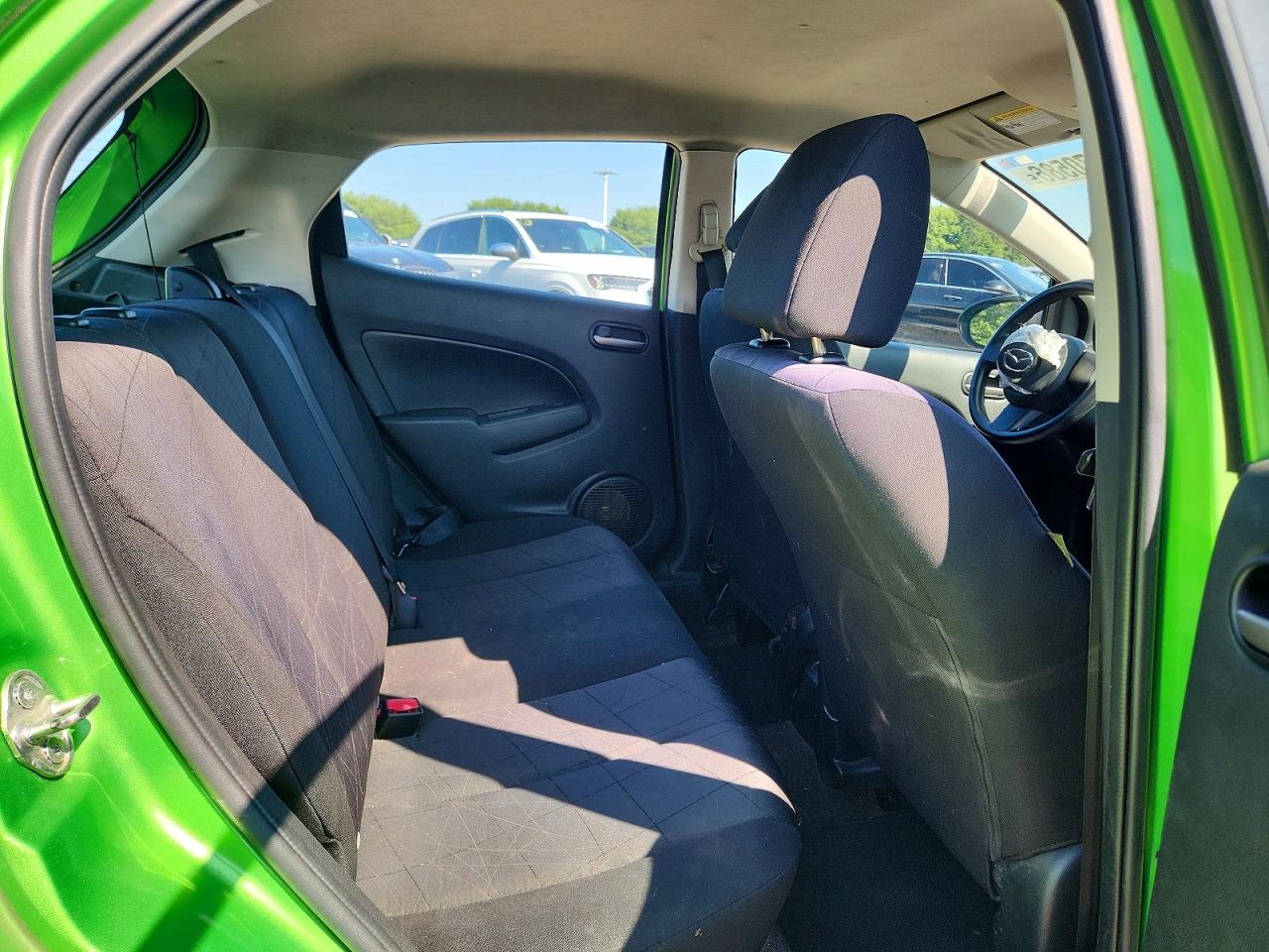 2011 MAZDA 2