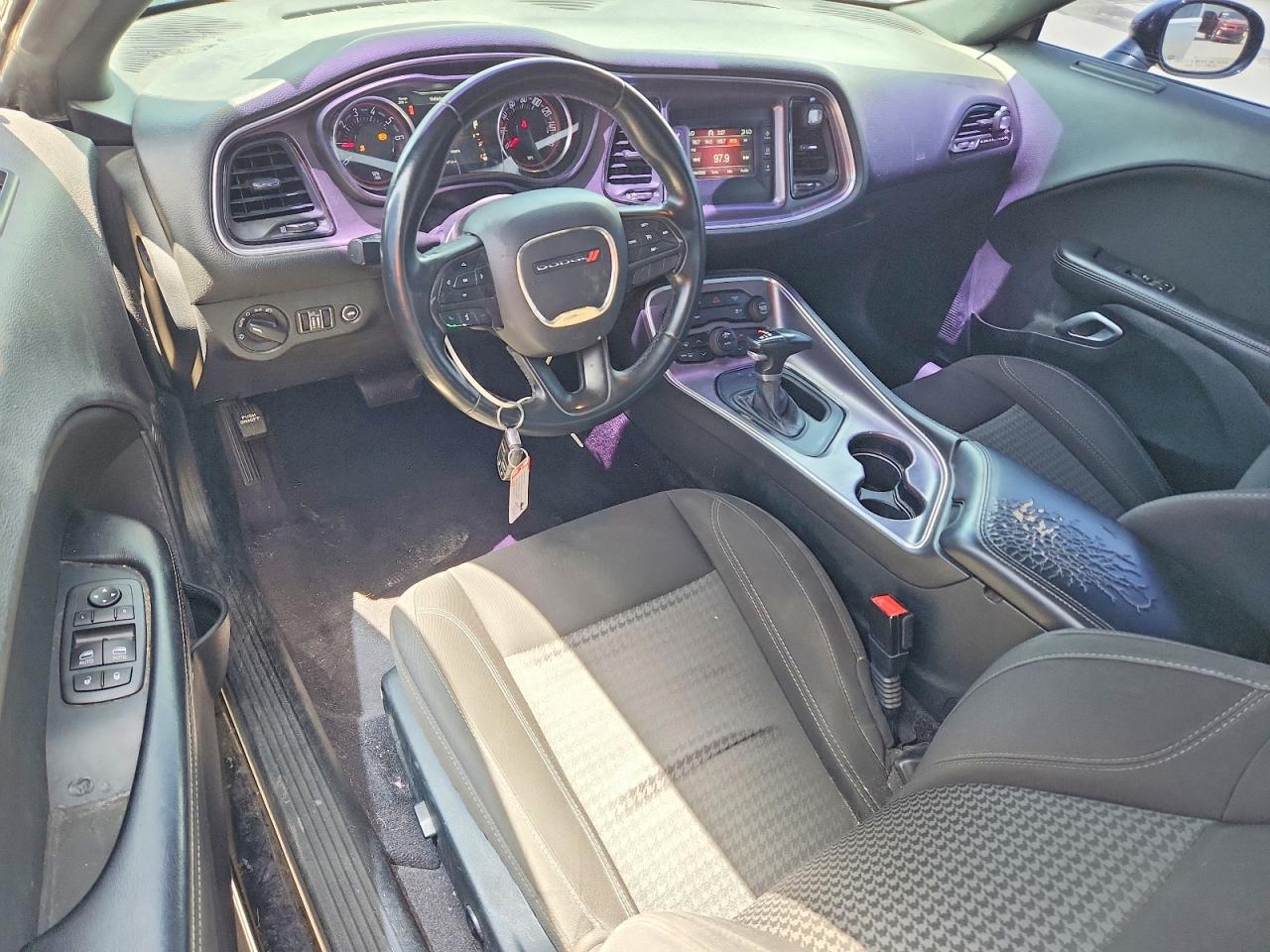 2017 DODGE CHALLENGER