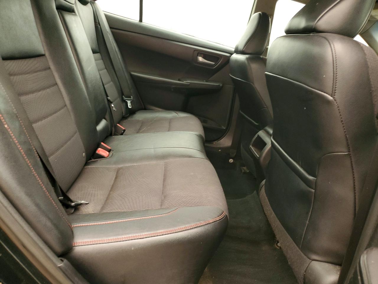 2017 TOYOTA CAMRY