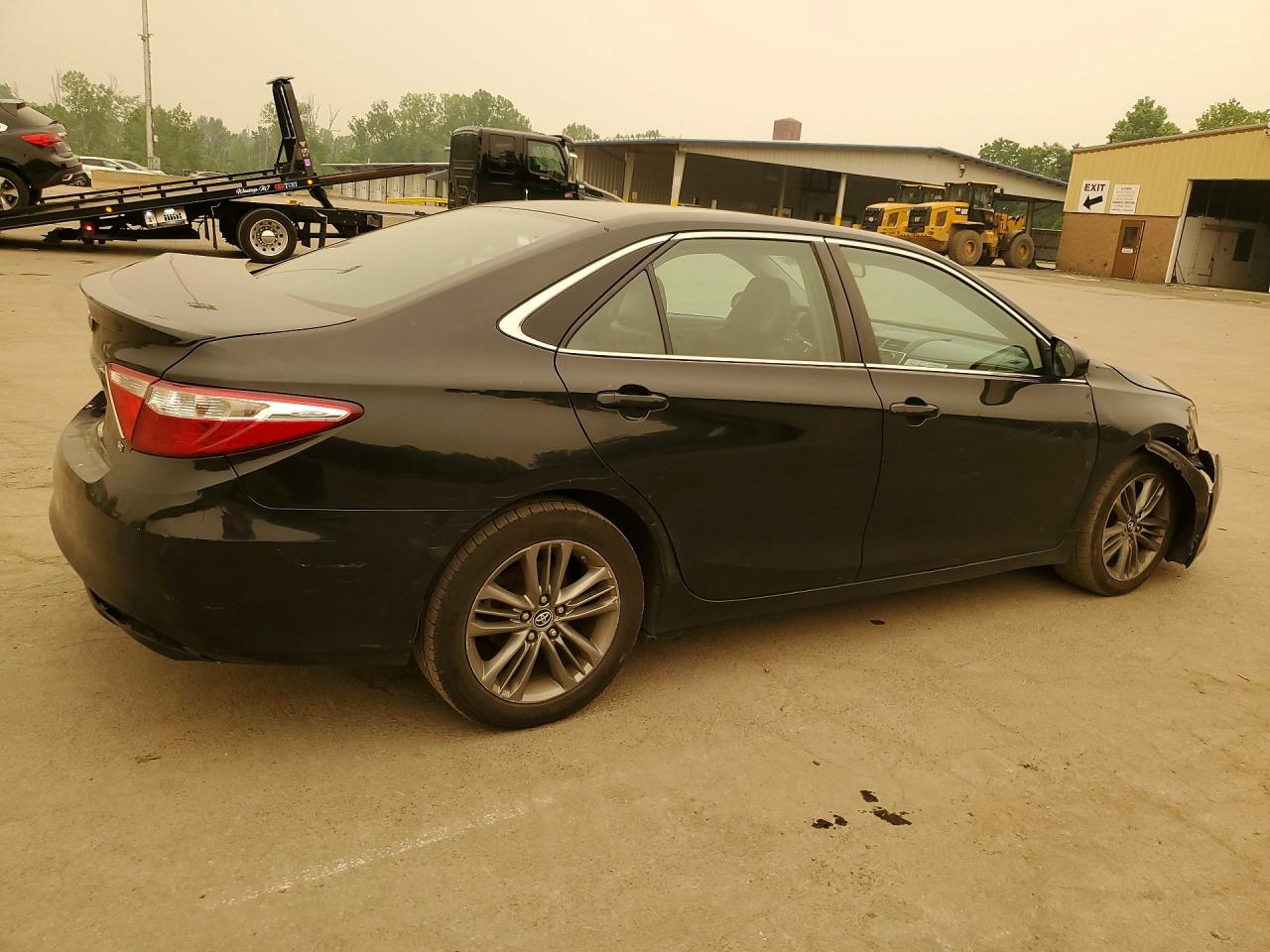 2017 TOYOTA CAMRY