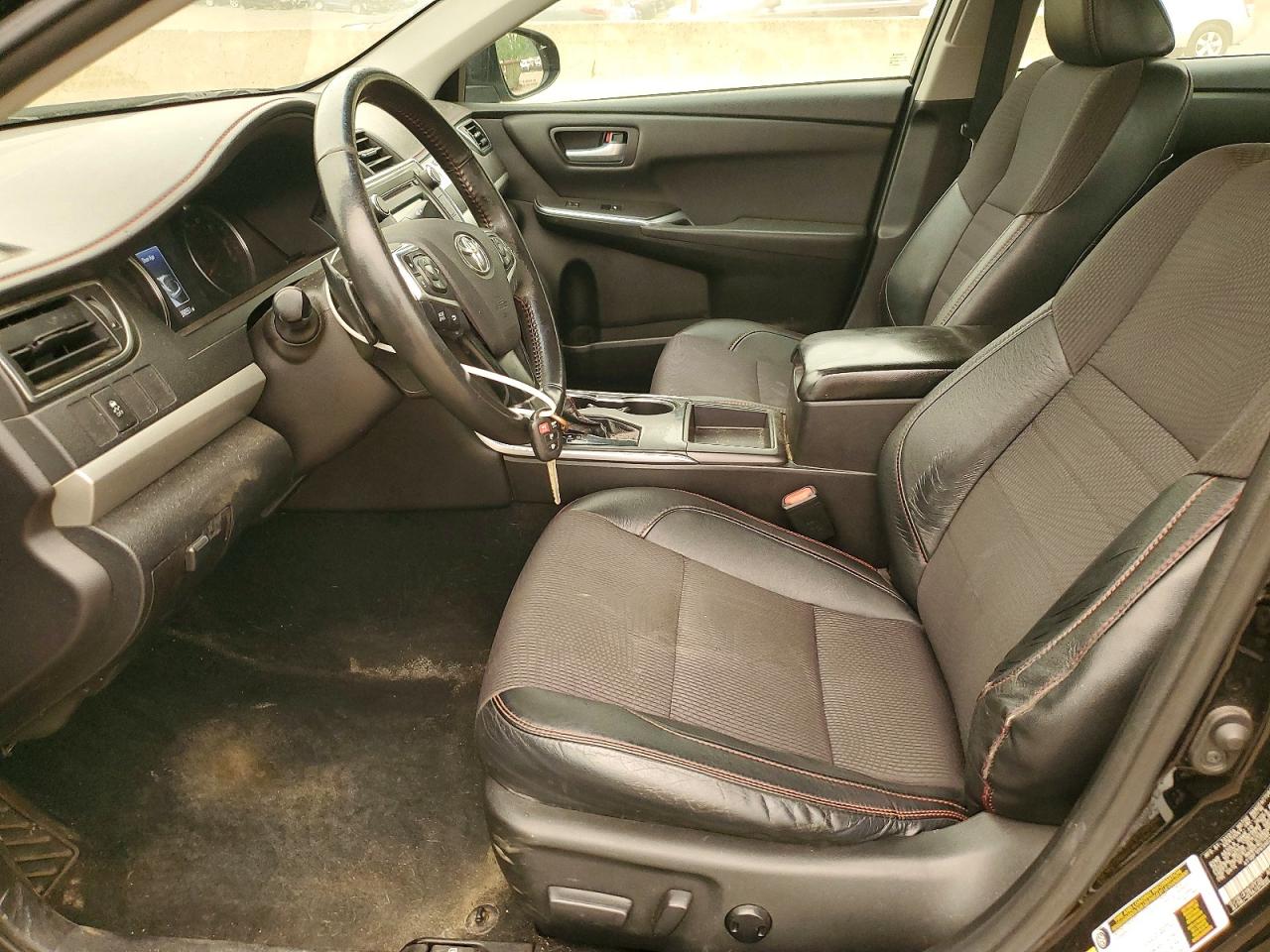 2017 TOYOTA CAMRY