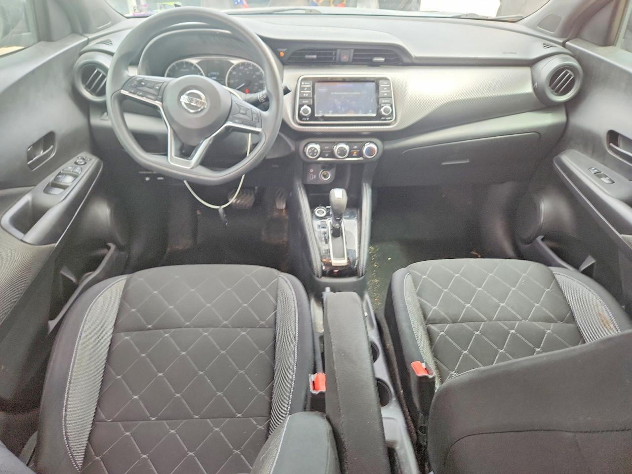 2019 NISSAN KICKS