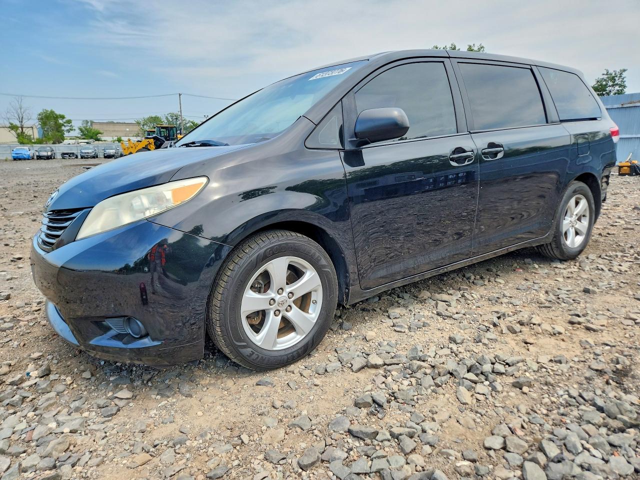 2014 TOYOTA SIENNA