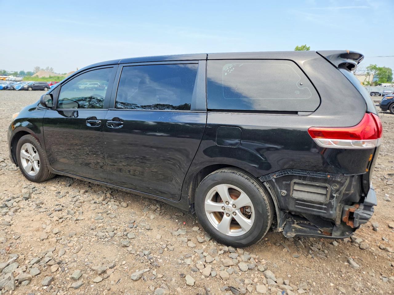 2014 TOYOTA SIENNA