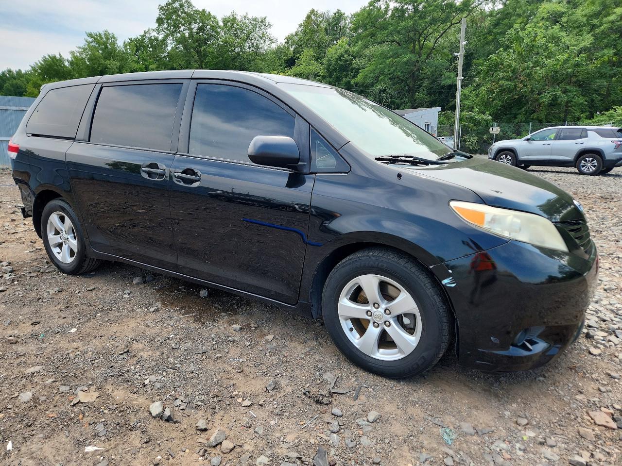 2014 TOYOTA SIENNA