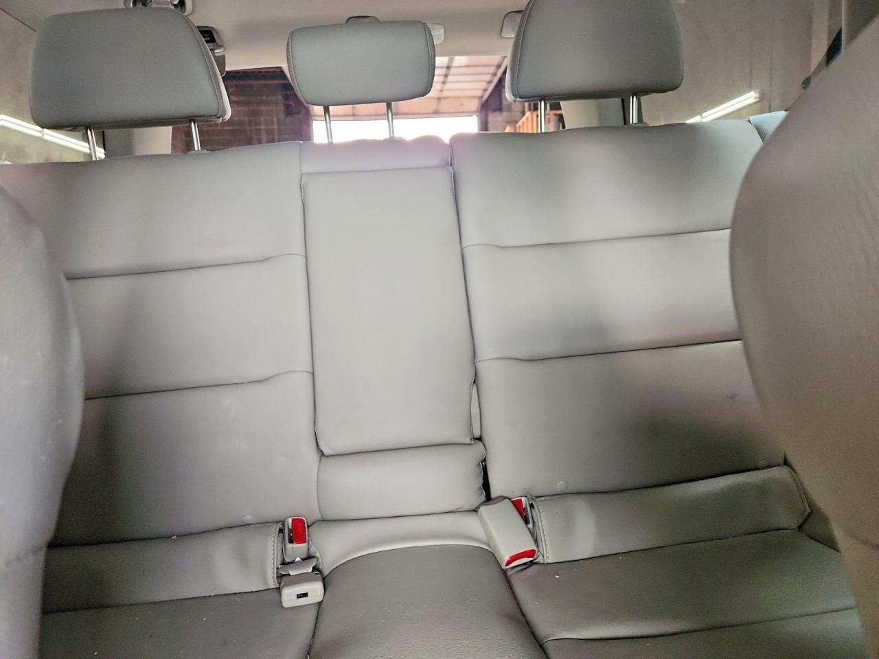 2009 SUBARU OUTBACK