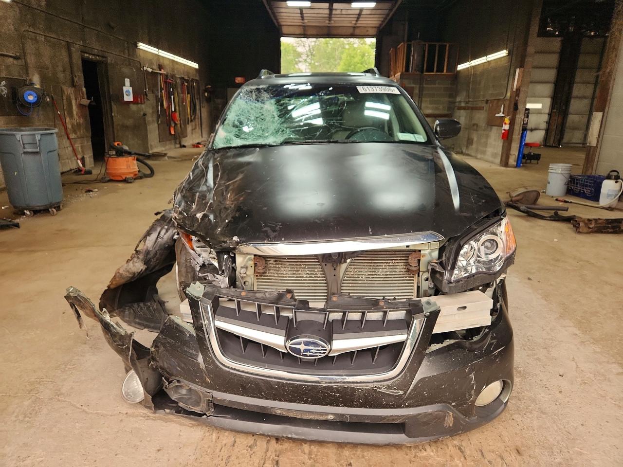 2009 SUBARU OUTBACK