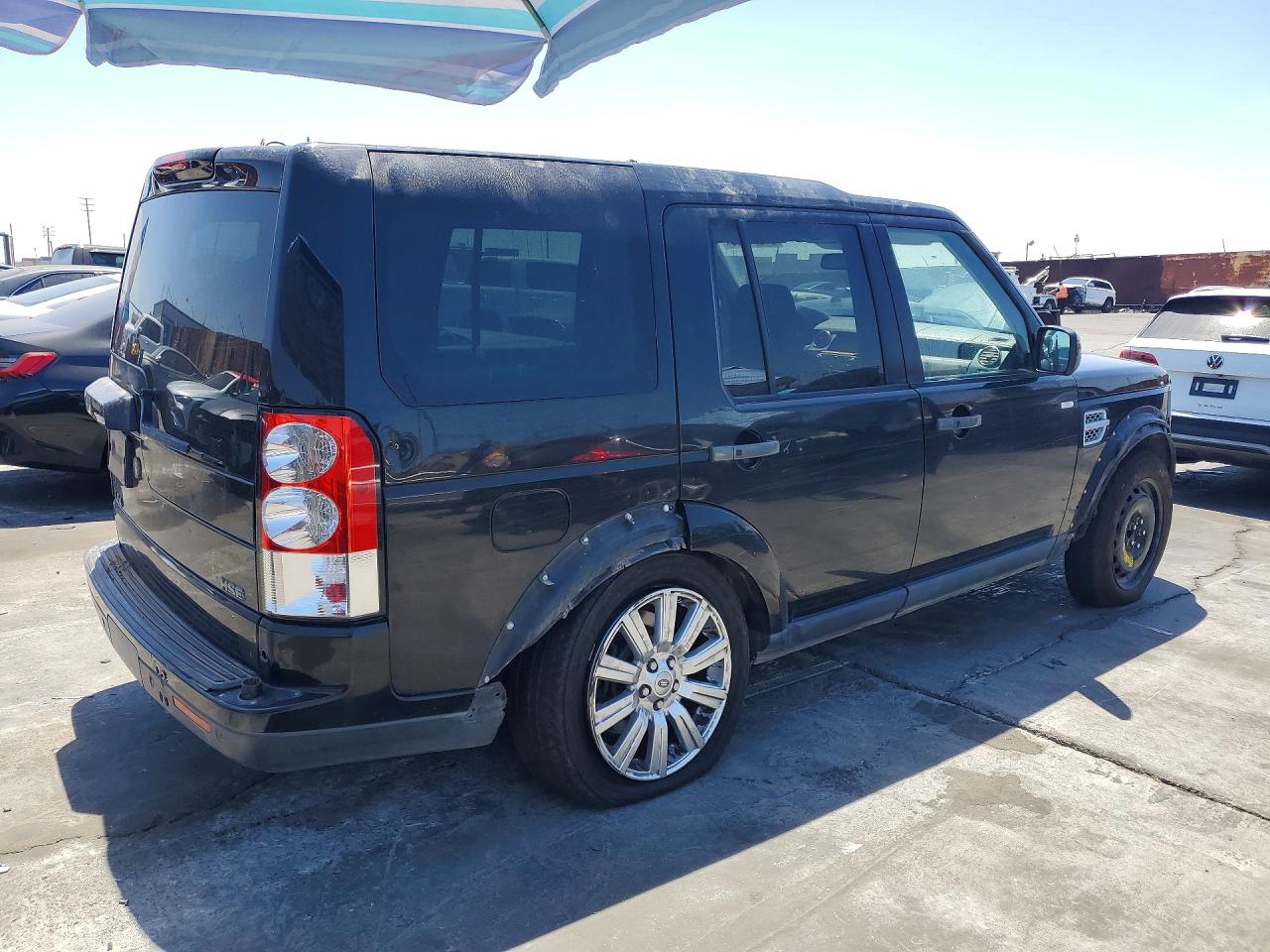 2013 LAND ROVER LR4