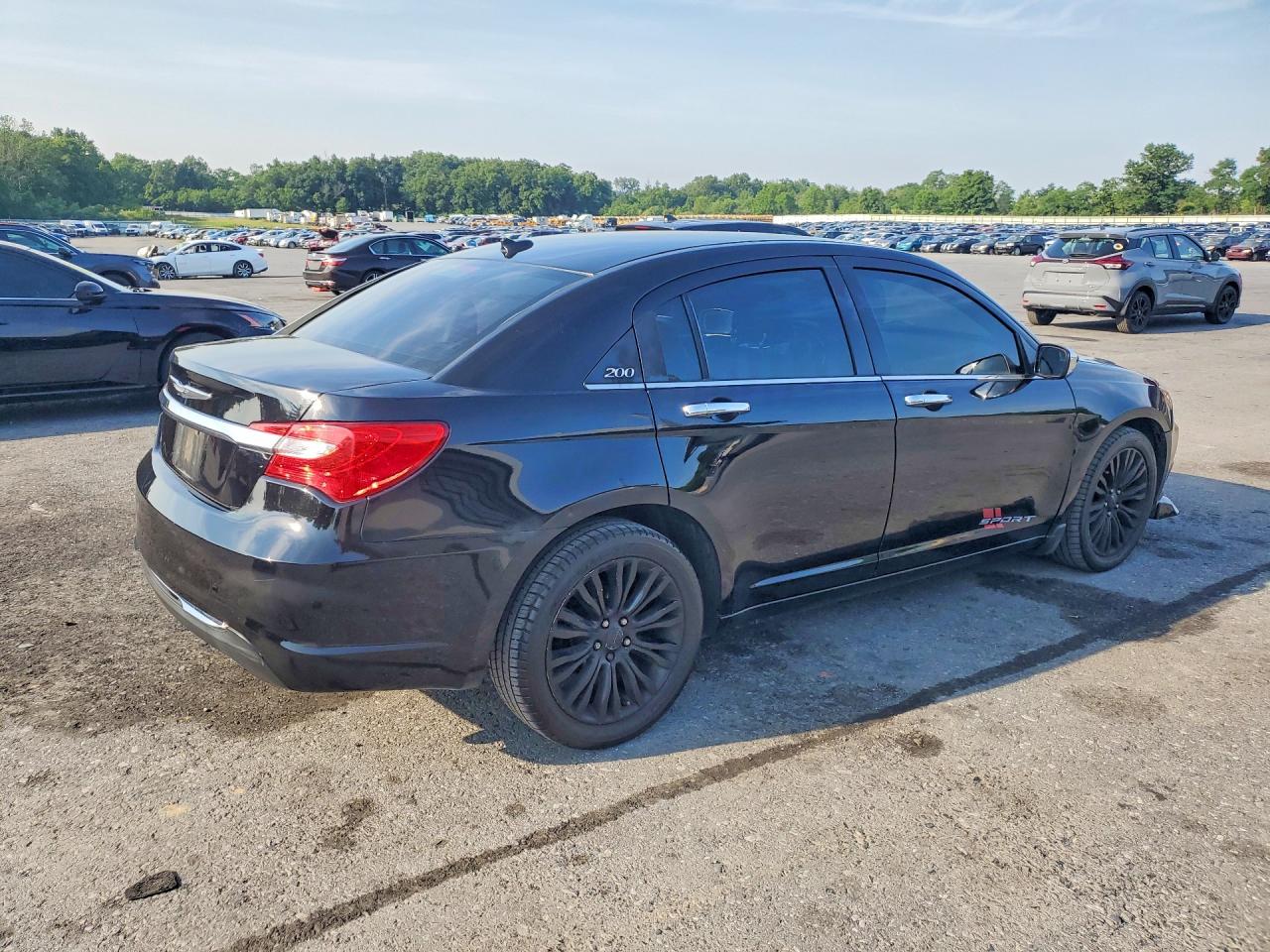 2012 CHRYSLER 200
