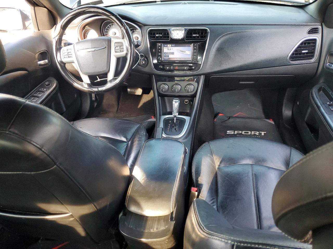 2012 CHRYSLER 200