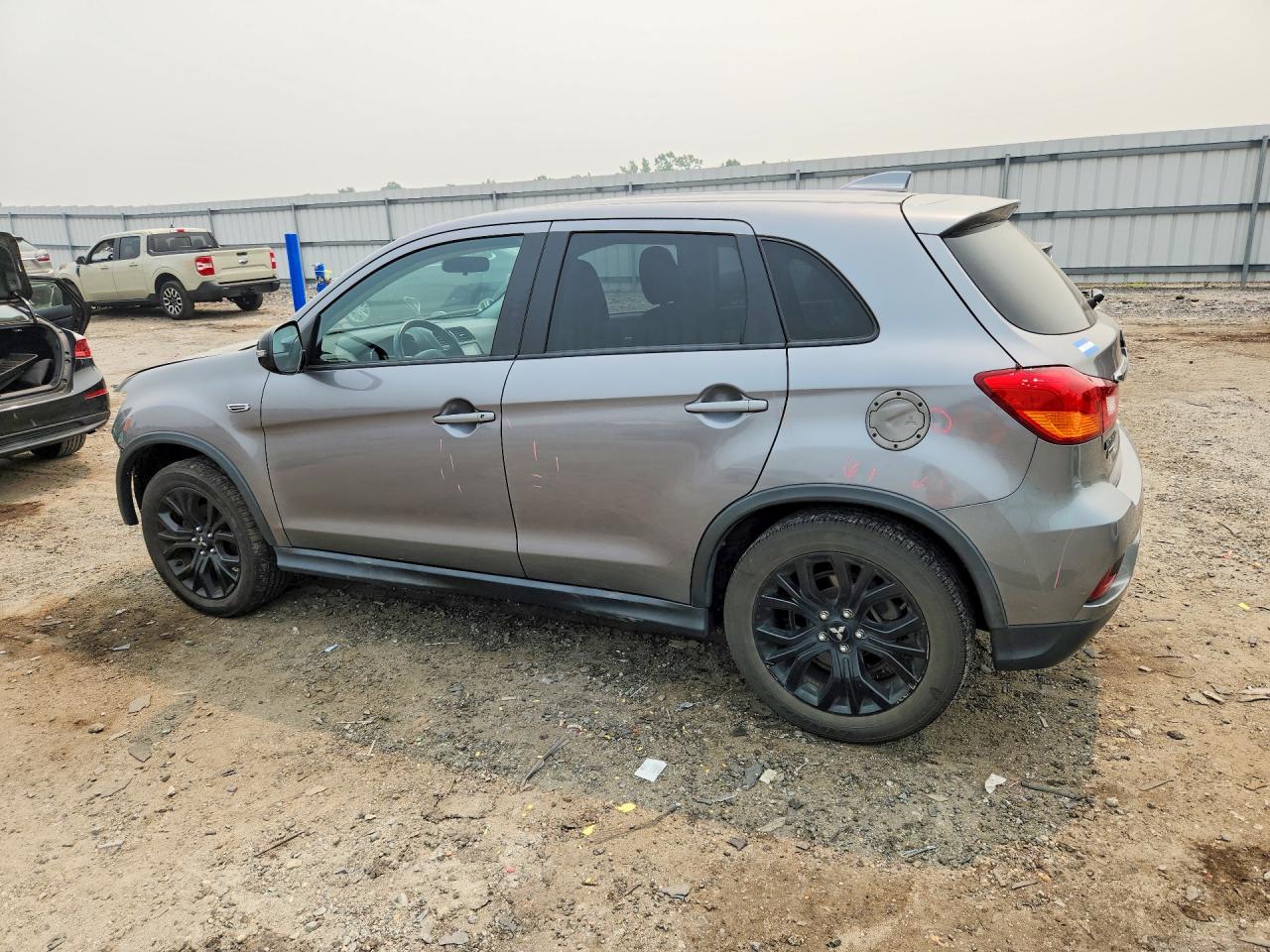 2019 MITSUBISHI OUTLANDER