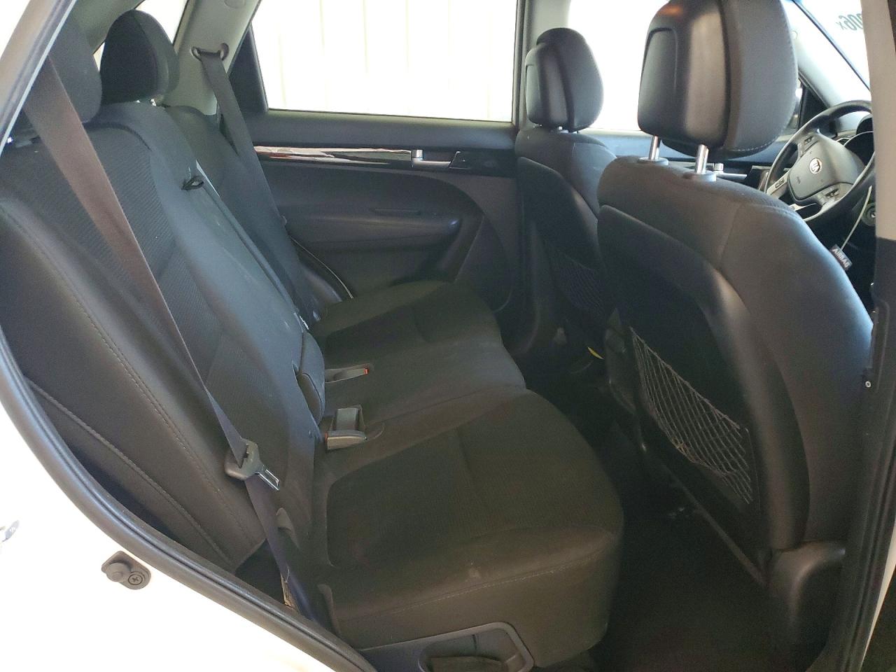 2015 KIA SORENTO