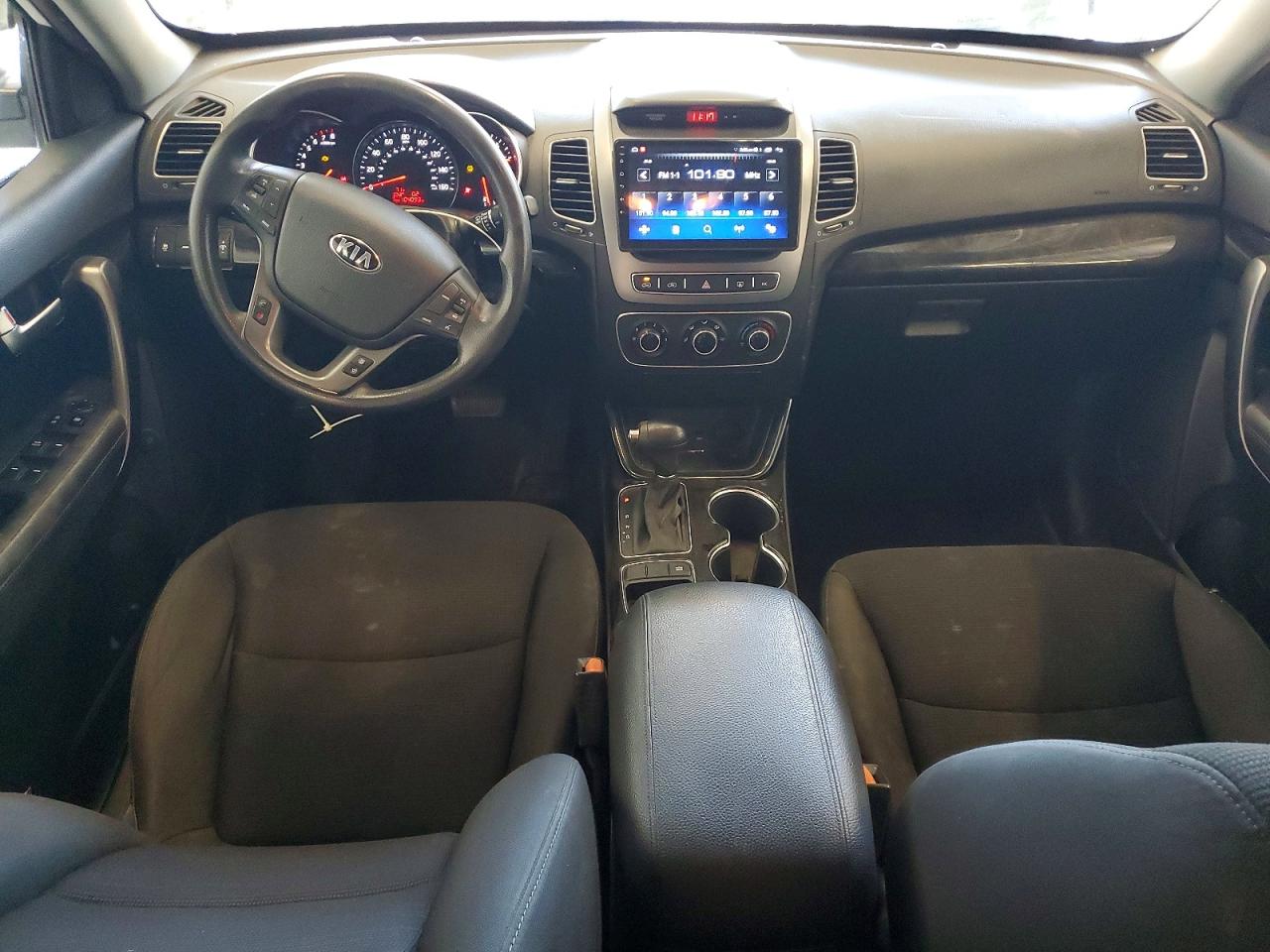 2015 KIA SORENTO