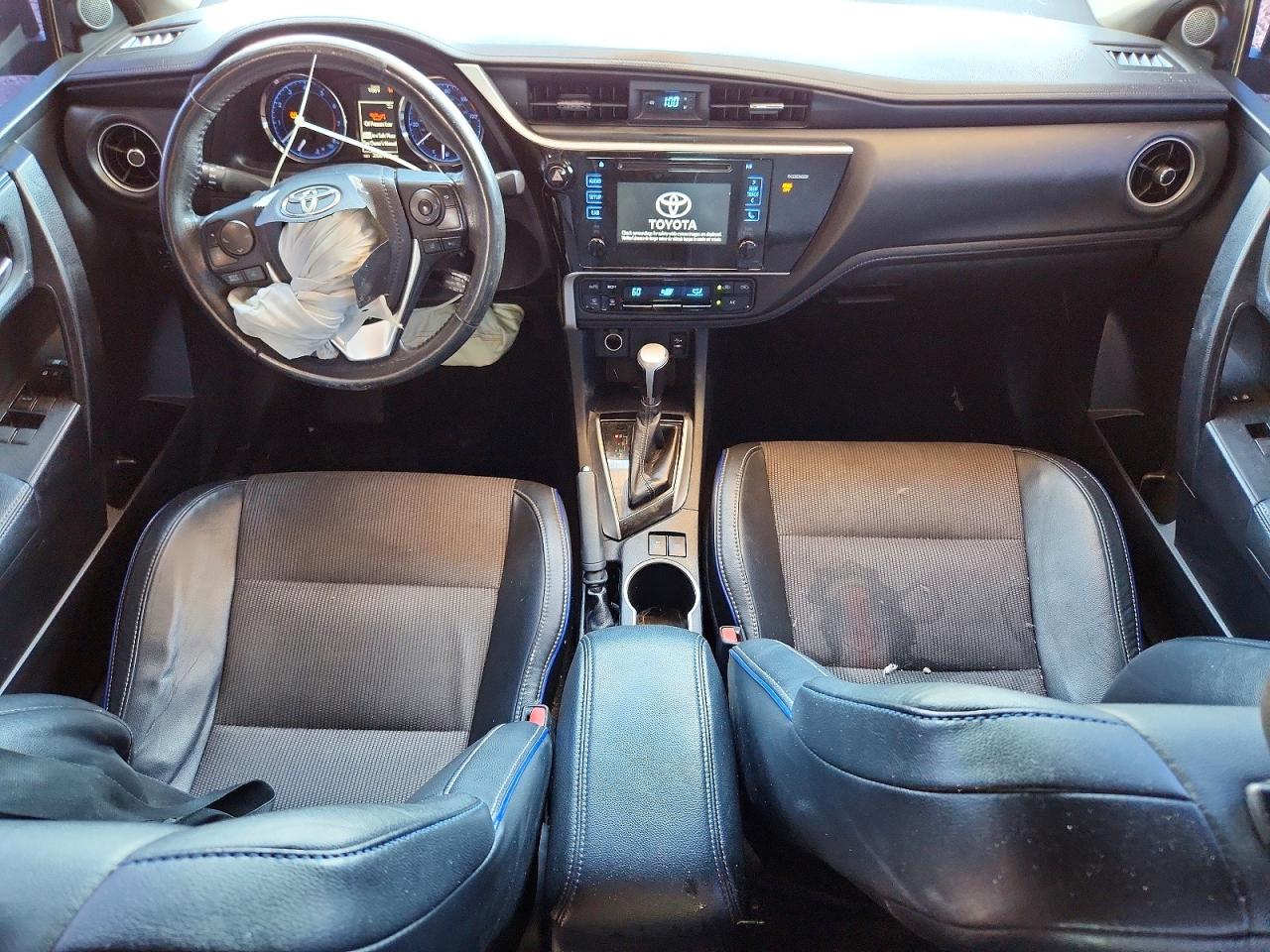 2017 TOYOTA COROLLA