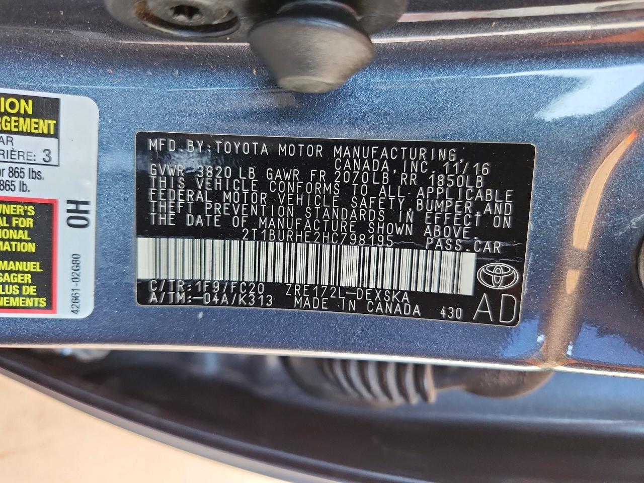2017 TOYOTA COROLLA