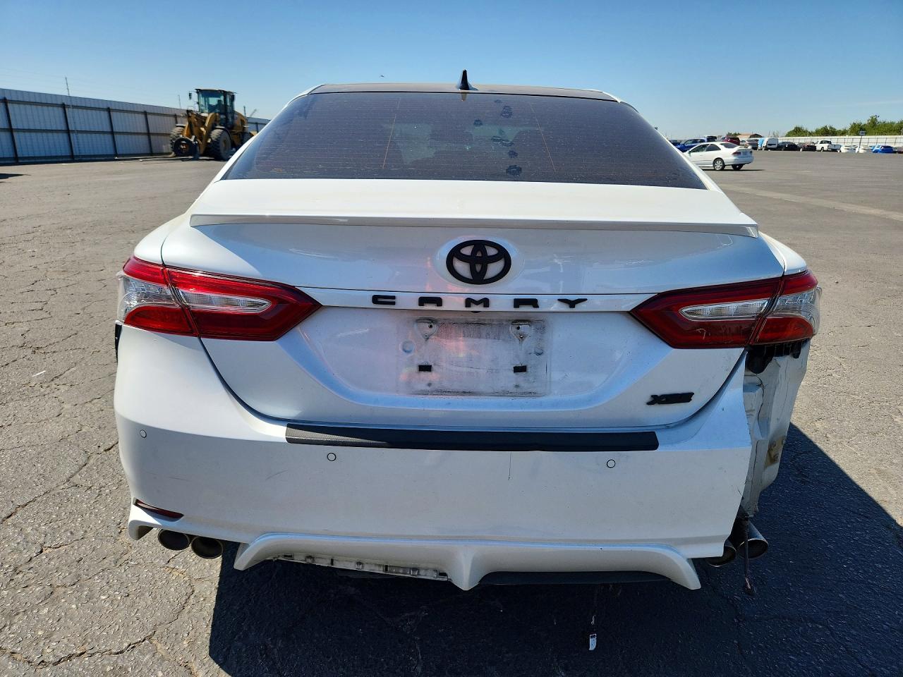 2018 TOYOTA CAMRY