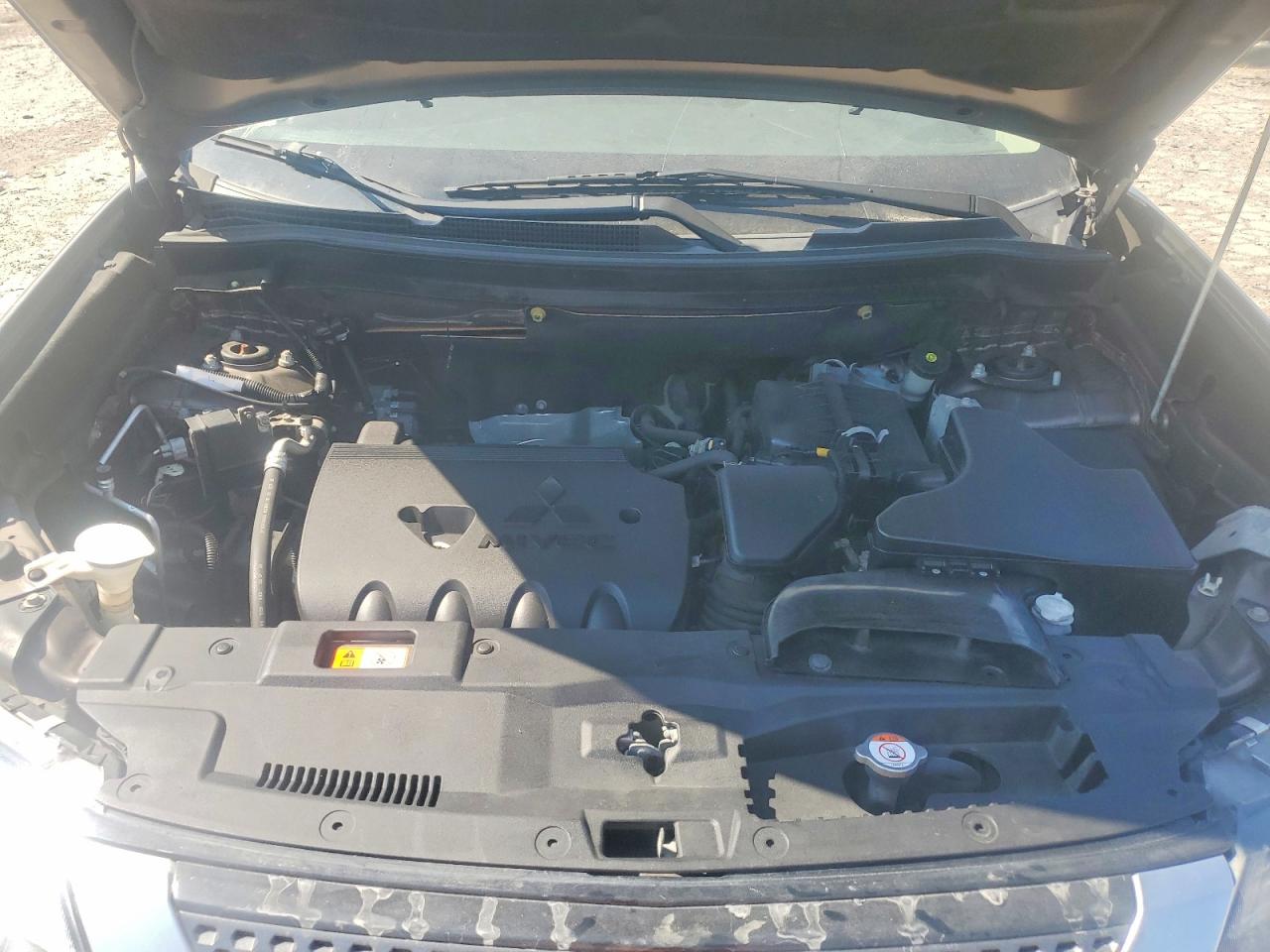 2020 MITSUBISHI OUTLANDER