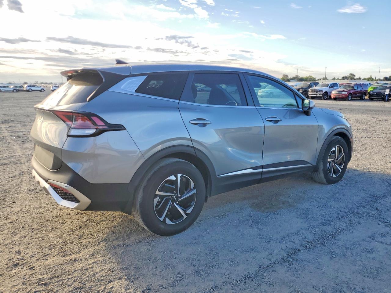 2024 KIA SPORTAGE