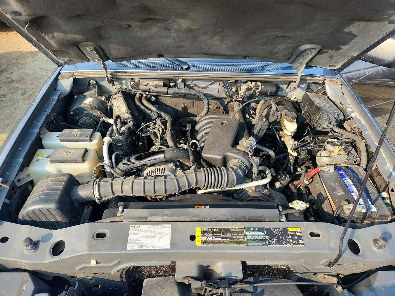 2006 MAZDA B3000