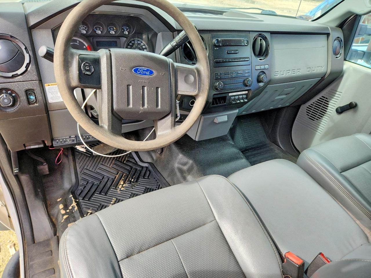 2015 FORD F550